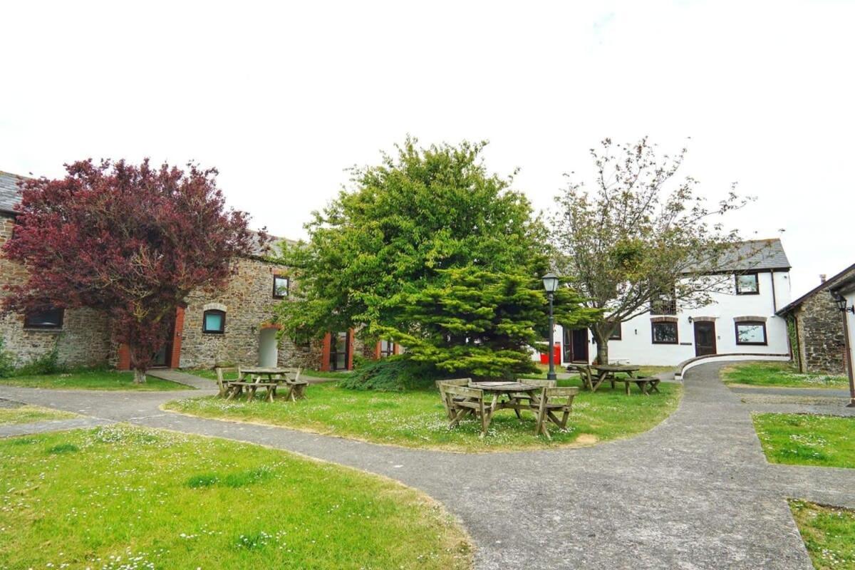 Charming 2 Bedroom Coastal Cottage Nr Bude Exteriör bild